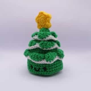 Image of snowy christmas tree